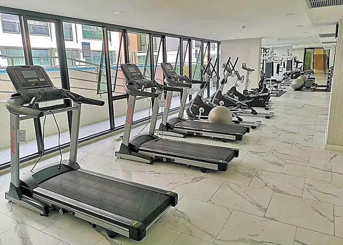 Holiday home New W Pool And Gym Near Fashion Island Mall Bangkok